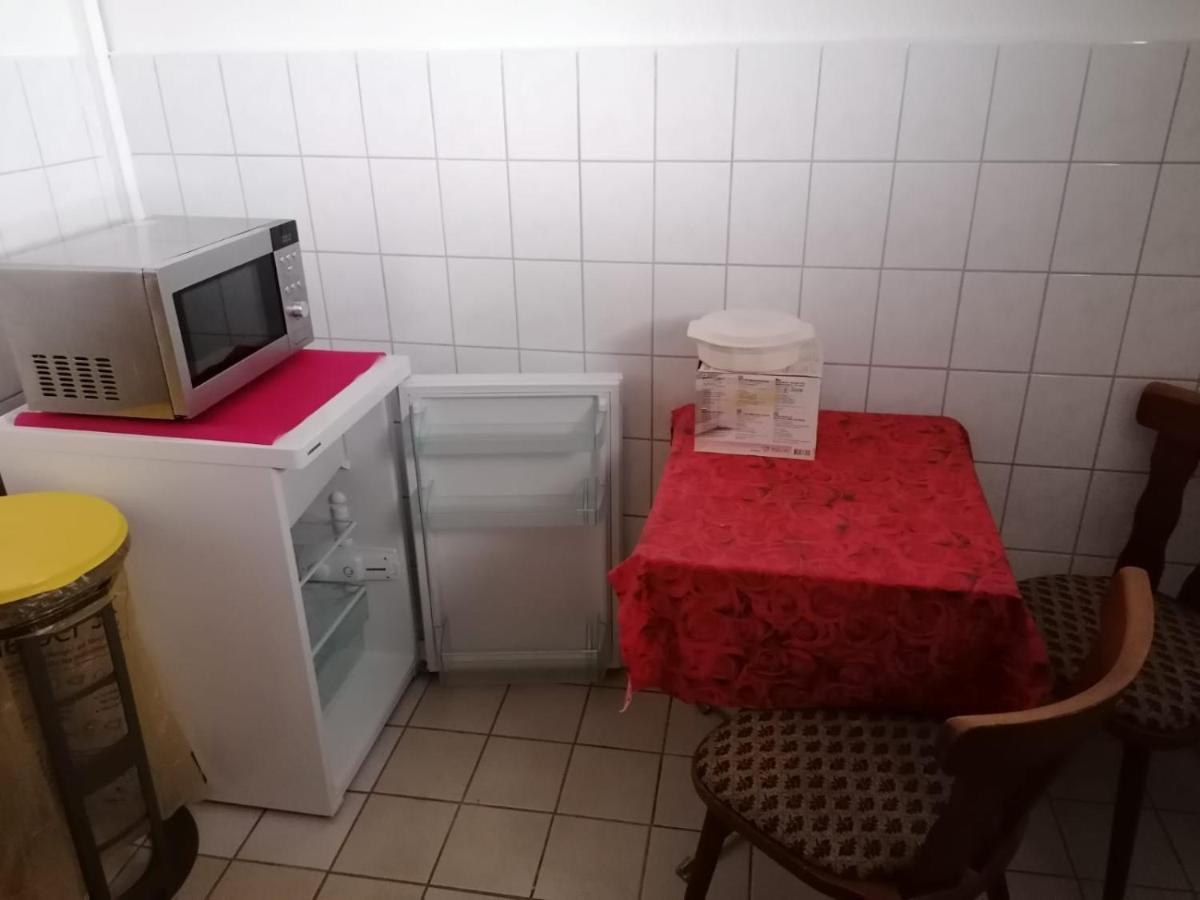 Kobold'S Ferienwohnung Im Ehem Gasthaus Hirschen In Ay Bierbronnen Exterior foto
